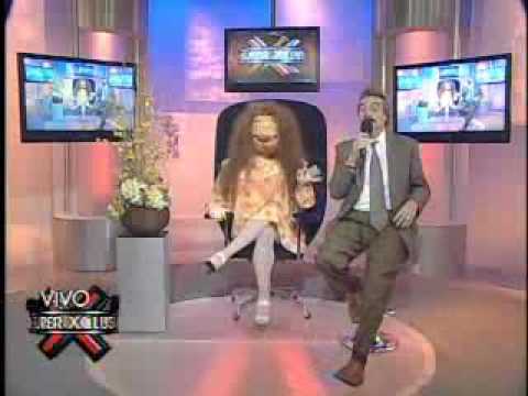 SuperXclusivo 5/29/09 - Acusan a Leo Fernandez de hostigamiento 2/2