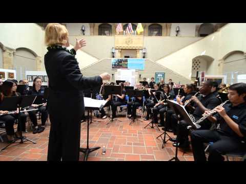 Sea Songs - R. Vaughn Williams (HPU Symphonic Band)