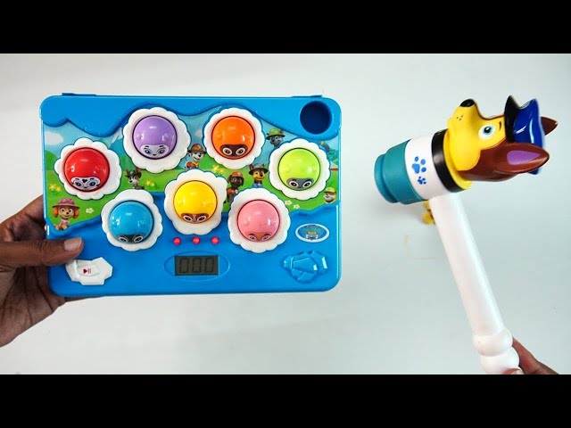 Vídeo relacionado con Mattel Games Whac-a-Mole Juego de Mesa con Luces y Sonidos, Juego para niños y niñas +4 años (Mattel GVD47)