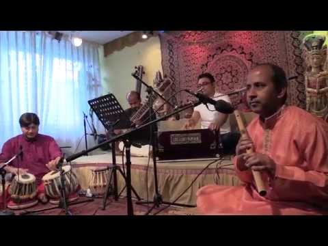 Mustafa Kamaly - Aaj Bhi Hai Mere Kadmon - Ghazal Song Live
