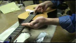 Luthier Tips du Jour - Acoustic Guitar Set Up