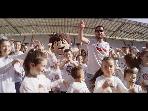 Siniša Garbin & Zbor OŠ "Mejaši" - Vridilo se rodit