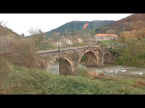 Wandering through the streets of Sodupe (Basque Country)