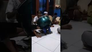Download lagu main rebana hadroh sholawatan anak #hadroh #hadrohsholawat #shortsvideo #shorts #viral #sholawat mp3