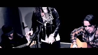 Halestorm &quot;New Modern Love&quot; (Live &amp; Acoustic)
