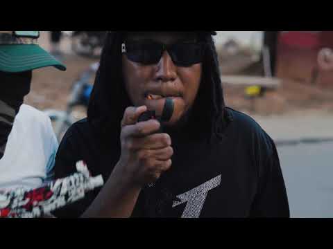 LEANDRO EN SIMPLE - TOLENTINO (VIDEO OFICIAL)