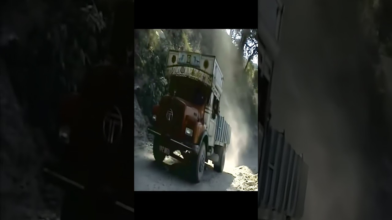 roadside BHUTAN (Enhanced 4K)