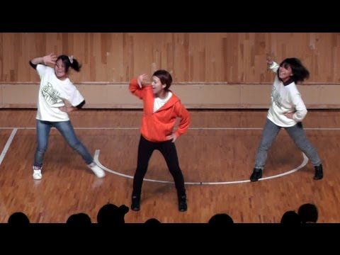 ダンスサークル CHIRA RHYTHM 公演(7)3年生 【有明医療祭り2013】
