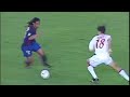 Primer gol de Ronaldinho en el Barcelona