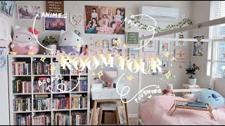 aesthetic room tour 🌱 (kpop anime books)