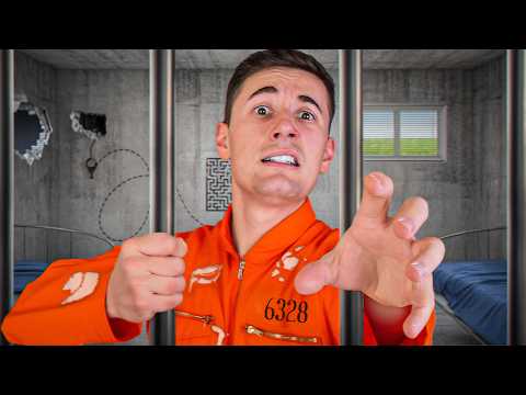 SCAPPO da una PRIGIONE 👮🏻‍♂️🔒