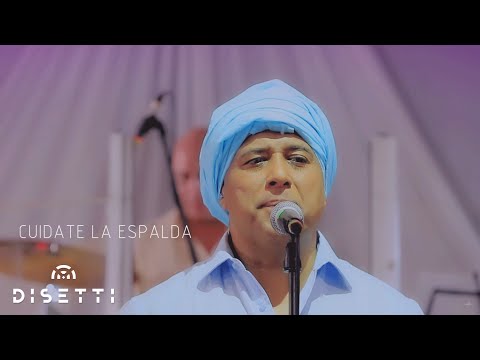 Richie Valdes - Cuidate La Espalda (Video en Vivo) | Salsa Bailable