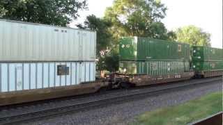 preview picture of video 'UP 8478 East Intermodal Comes To An Abrupt Stop at Rochelle - 05/27/12'