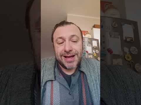 parcheggio in un posto riservato(acute riflessioni pacate 🤔🤔🤔 dell' artista esistenzialista)