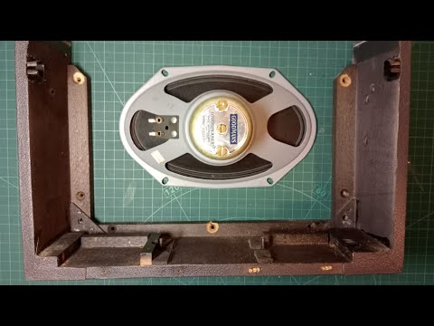 Hacker RP25 Radio, Case dismantle, Restoration