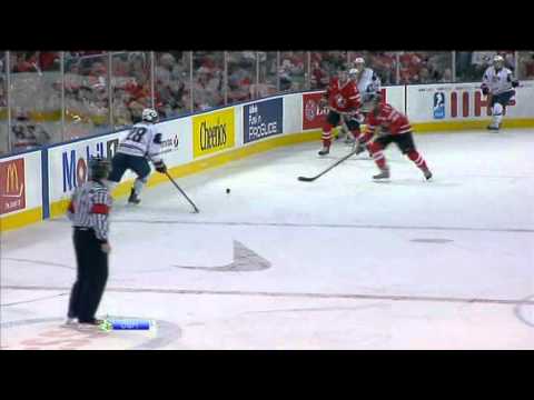 3:0 Goal CONNOLLY Brett (Canada - USA) U20 Hockey World Championship 2012