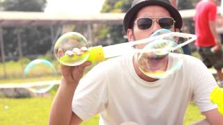 MALIQ &amp; D&#39;Essentials - Penasaran (Official Music Video)