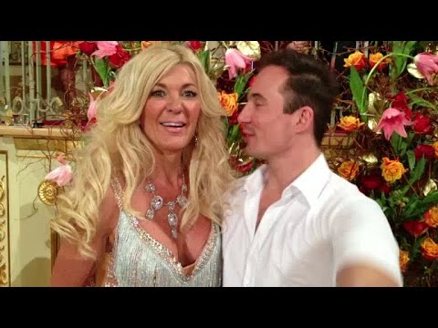 Maria Montazami hälsar till tittarna - Let’s Dance (TV4)