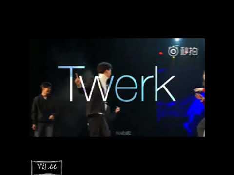 Singto's Reaction When Krist Is Dancing So umm.... "COOL". =))))