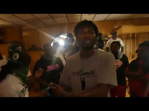Phezzo Da Beast vs Mike Breezy