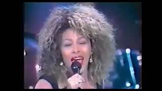 Tina Turner - Look me in the heart (live 1990)