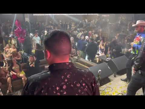 Leonel el Ranchero (En Vivo) en El Malecón de Fullerton CA festejando el cumpleaños de Jr Salazar