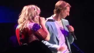 Kelly Clarkson &amp; Eric Hutchinson covering Pink&#39;s Misery - Denver, CO (Pepsi Cener) 8/6/2015