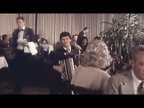 Pesma, kafane i druženja na beogradskoj Čuburi (1979. god.)