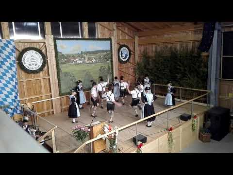 Griesstätter Plattler als Dirndlplattler