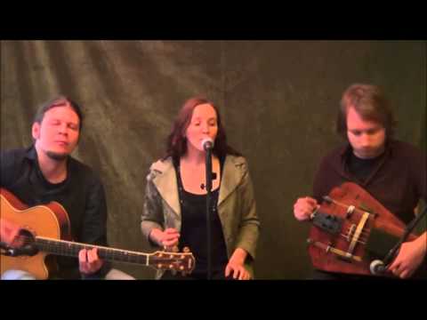 BUBE DAME KÖNIG - Wenn alle Brünnlein fließen