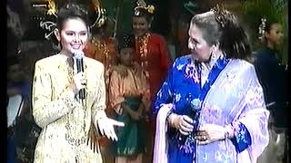 Download lagu Beban Asmara Dendangan Siti Nurhaliza Dan Allahyarhamah Datin Orchid Abdullah mp3