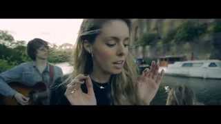 Georgia Buchanan: Four Minutes With Farr video