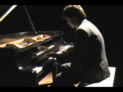 Série Jovens Pianistas - Bruno Cruz, piano - Debussy: L'isle Joyeuse