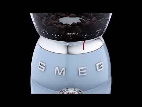 Кофемолка Smeg CGF01CREU - видео