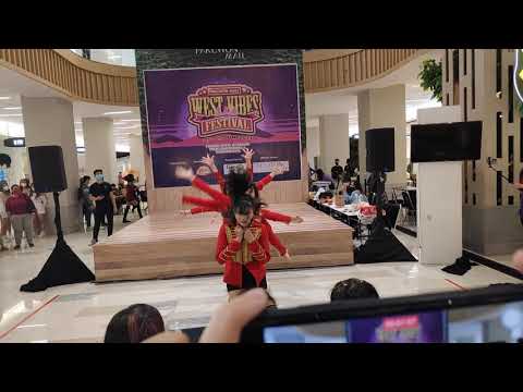 VICTORIA - Glass bead & Fingertip from GFRIEND, (유리구슬 + Fingertip 여자친구) COVER DANCE