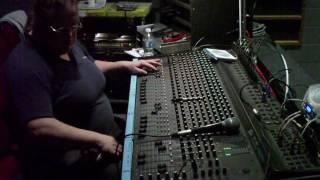 Download lagu Sound check - setting drum levels mp3