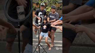 Download lagu Lucu!! mesya ditantang joget wadidaw sadbor, malah tantang balik 🤣 #shorts mp3 Download lagu Lucu!! mesya ditantang joget wadidaw sadbor, malah tantang balik 🤣 #shorts mp3