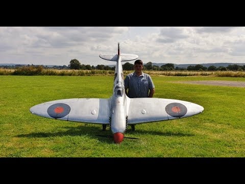 AMAZING RC SCALE FLYING - 1/4 SCALE MK9 SUPERMARINE SPITFIRE - EVO 80cc  GEORGE AT WOODSPRING - 2019