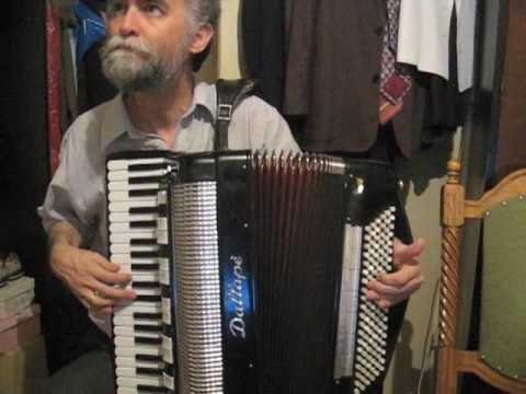 Traktorsko kolo by Pedja Stankovic