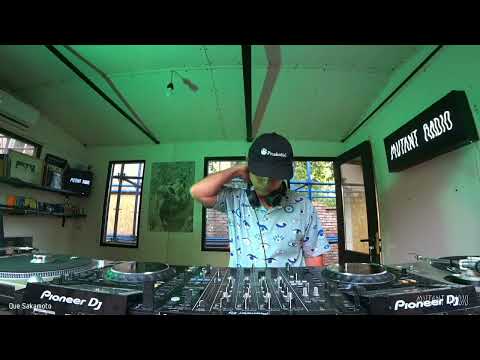 Que Sakamoto [16.07.2022]