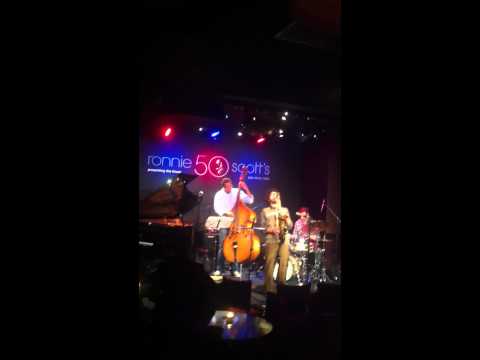 Leo Genovese quartet LIVE AT RONNIE SCOTTS!!