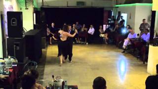 Video thumbnail for Fernando Galera y Silvina Valz en Porteño y Bailarin - 3 (milonga)