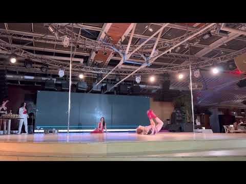 Exotic pole dance battle Tatiana Gold