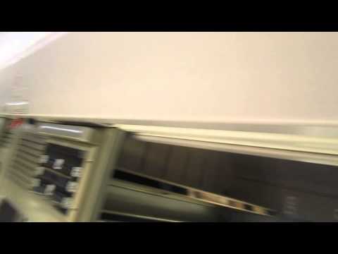 EP09-024 (EU: 150 029-3) z iC 65104 "POMORZANiN" (WR.GŁ.-GD.GŁ.) - korytarz w "1-ce" (wagon "156A")