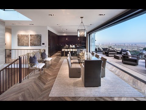 8590 Hollywood Blvd. | Sunset Strip - The Agency