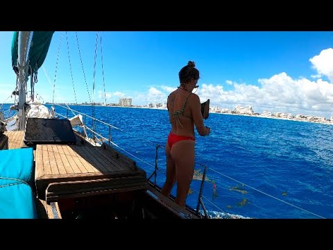 2/11/23 Sailing SUNRISE Off The Coast Of CANCUN MEXICO!! We Get CAUGHT In A Squall! S3:E5