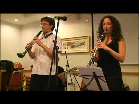 James Evans Incredible String  Four with Aurelie Tropez
