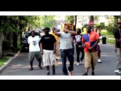 Squadee Ft. Slim Six - Y3 Gye Y'ani (Directed by: David Costantini)