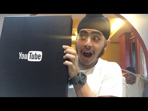 YouTube Thumbnail