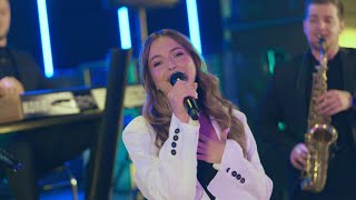 Download lagu Iulia Plescan II Am un milion II Live 2025 mp3 Download lagu Iulia Plescan II Am un milion II Live 2025 mp3